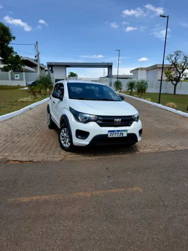 Fiat Mobi Like 1.0 Fire Flex 5P. 2022