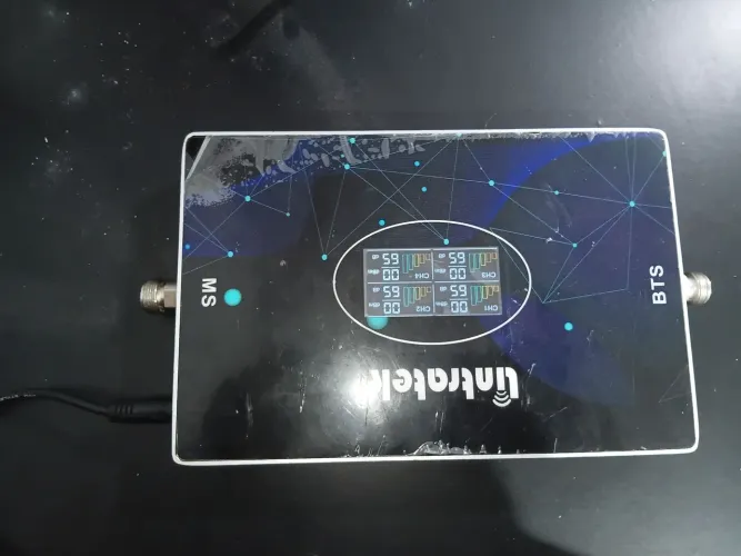 Repetidor Celular lintratek700+850+1900+1700/2100mhz 4 Band 70db