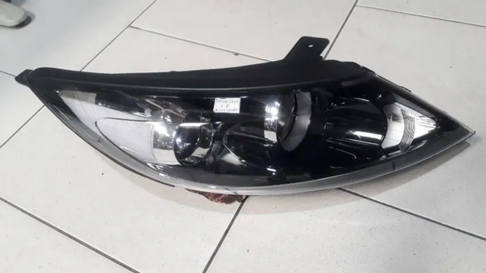 Farol Kia Sportage