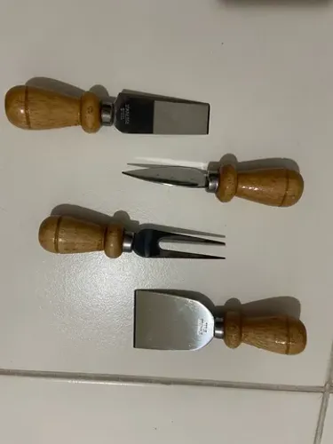 JOGO DE TALHERES PARA PETISCO 