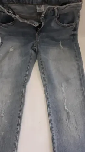 Calça Jeans Infantil Masc. Tamanho 11/12 - Marca Zara seminova em ótimo estado