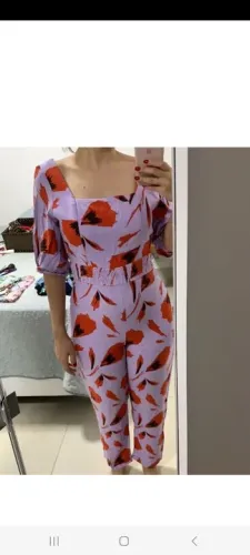 Macacão Floral - Novo e lindo!