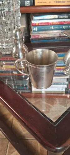 Caneca em Estanho FAEMAM