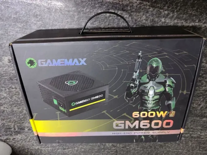 Fonte Gamemax GM600 -800w - 110/220v-