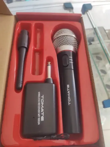 Microfone Profissional Sem Fio 109Hz