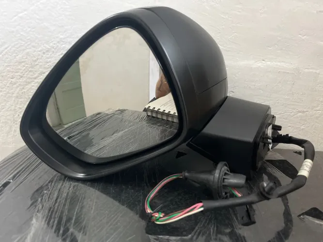 Retrovisor esquerdo Peugeot 308 2012 ate 2019 Peugeot 408 2011 a 2022