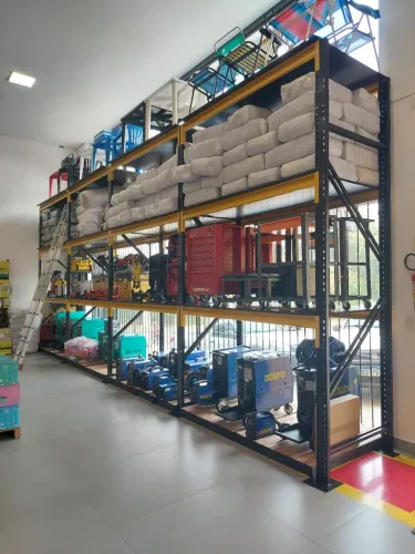 Porta paletes"fabrica"