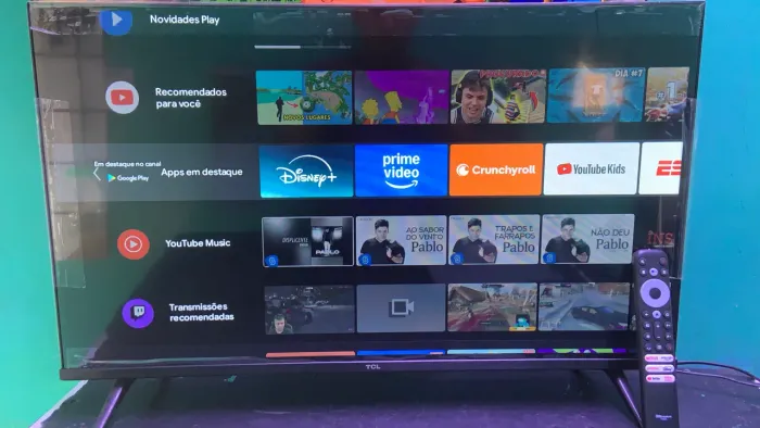 TV SMART TCL 32 POLEGADAS ANDROID TELA INFINITA SEMI NOVA