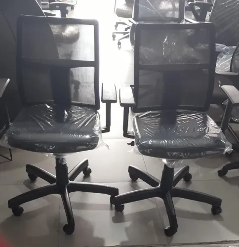 Cadeira de Escritório Diretor Frisokar