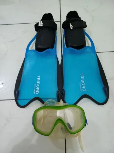 Nadadeira Tribord + Óculos de Mergulho Seasub INFANTIL 