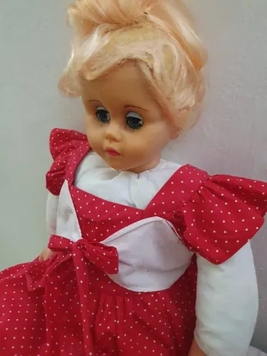 Boneca antiga