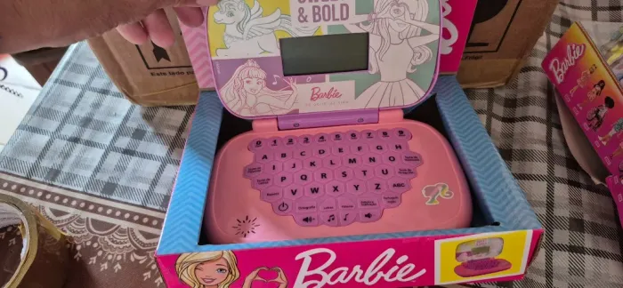 minigame laptop da barbie Candide novo