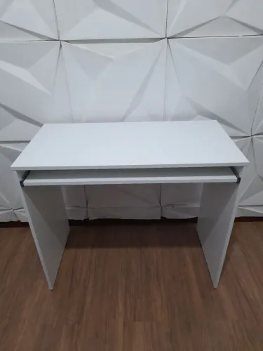 Escrivaninha Para Computador em MDF *NOVA*