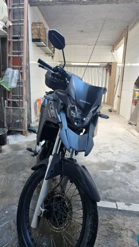 Moto XRE300 2020 preta abs flex