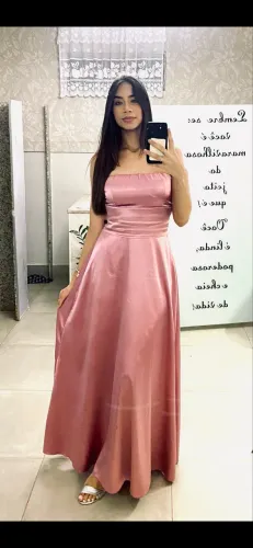 Vestido de festa (acompanha um bolero).  TAM: M/G. 