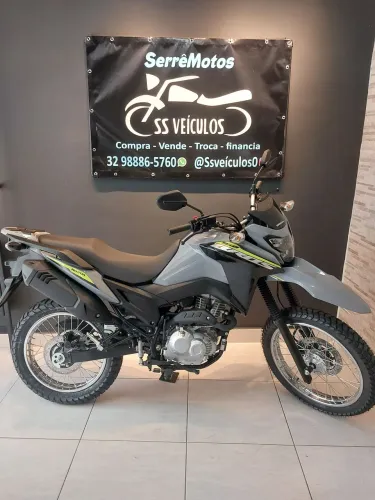 SERRÊ E LÉO MOTOS BROS ABS CINZA 26 NOVA