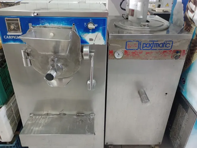 máquinas de picolé e sorvete, vendo ou troco