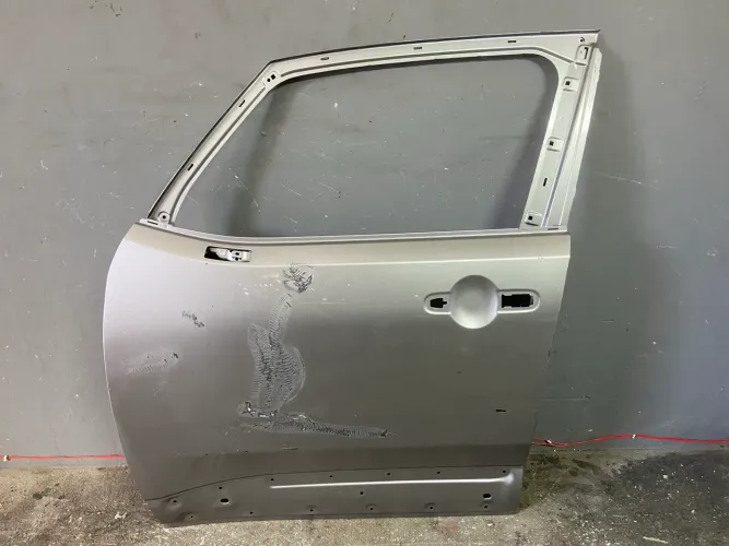 Porta Jeep Renegade 2015 2016 2017 2018 2019 2020 Á 2025  Dianteira Esquerda 