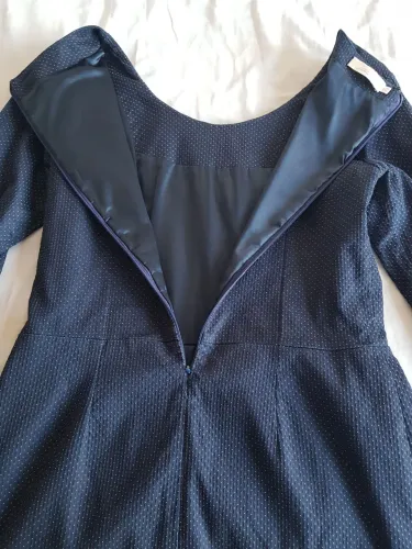 Vestido azul marinho com pontinhos em branco - 42
