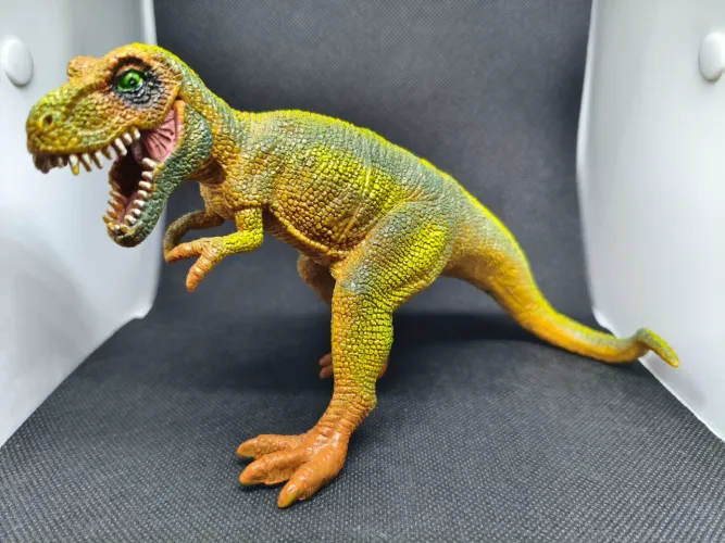 Dinossauro de brinquedo T-Rex