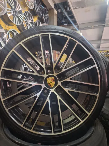 Rodas 20 + pneus 75% Porsche 911 Boxter Cayman 2 talas seminovas