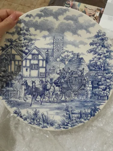 2 pratos decorativos vintage 