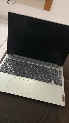 Notebook LENOVO