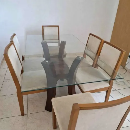 Mesa 6 cadeiras 1,35 x1,35