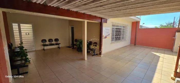 Casa com 3 dormitórios à venda, 185 m² por R$ 560.000,00 - Vila Pavan - Americana/SP