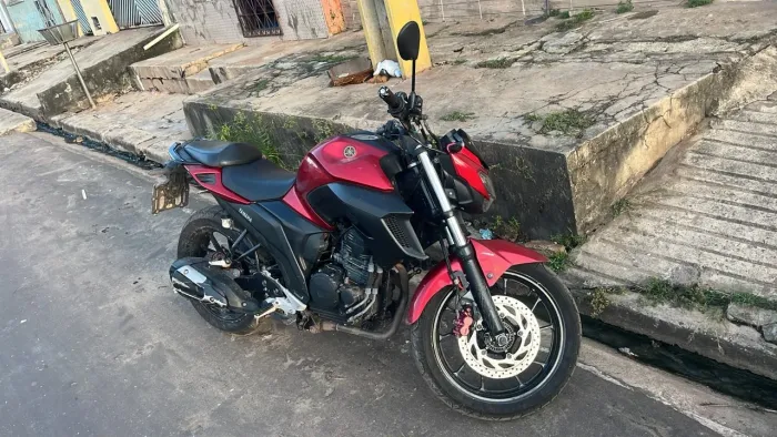 YAMAHA/FZ25 FAZER 250