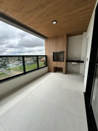 Apartamento para venda possui 123 metros quadrados com 3 quartos