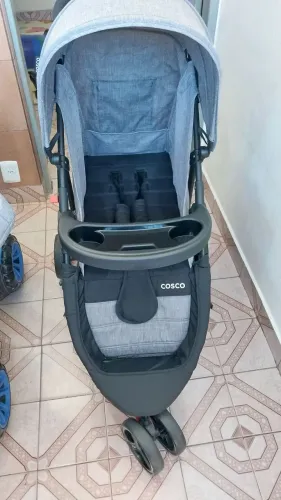 Carrinho e bebê conforto COSCO KIDS