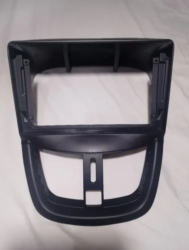 Moldura icarpad 9 polegadas Peugeot 207 2006/12 preto fosco