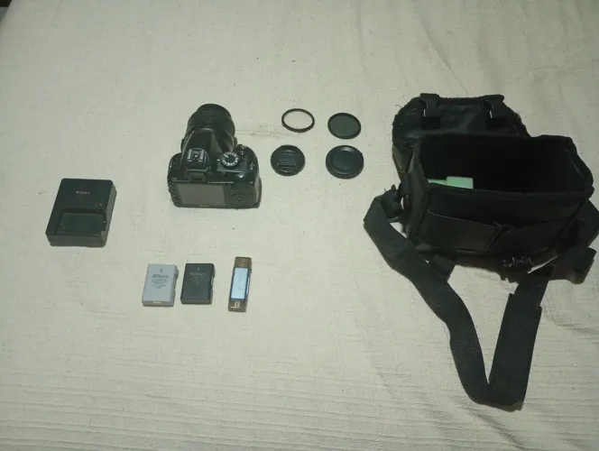 Nikon D3100 + bateria nova original