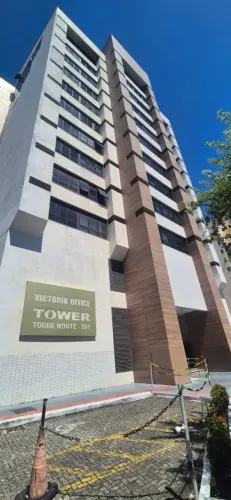Sala Comercial 30 m² com vaga | Victoria Office Tower Enseada do Suá