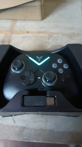 Controle Gamer Sem Fio Flydigi Vader 4 Pro