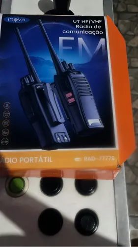 Vendo rádio de comunicação faço entrega