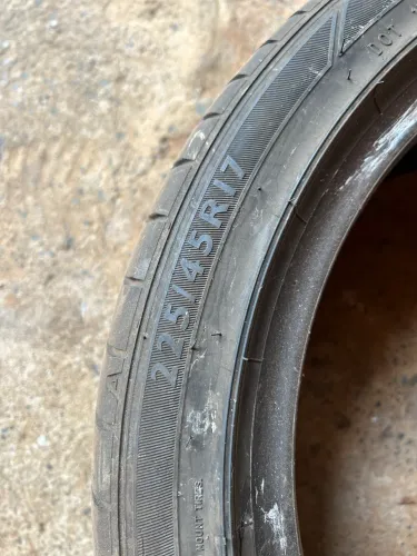 Pneus aro 17 225/45R17