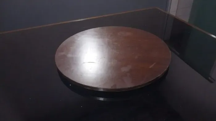 Mesa de jantar quadrada 8 lugares linda!