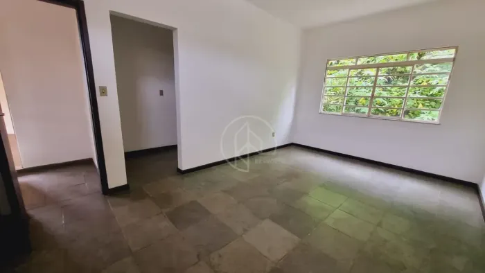 Imóvel para venda tem 120 metros quadrados com 5 quartos em Jardim Natal - Juiz de Fora -