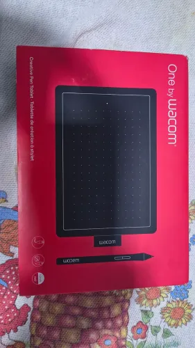 Mesa digitalizadora One by Wacom CTL-472
