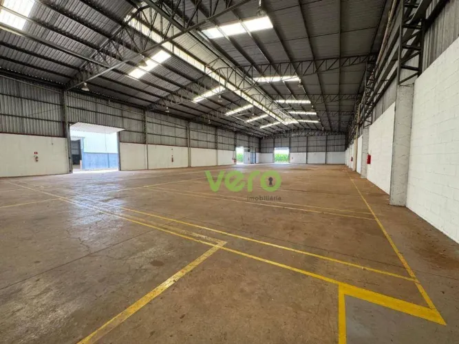Galpão para alugar, 2800 m² por R$ 32.000,00/mês - Distrito Industrial - Iracemápolis/SP