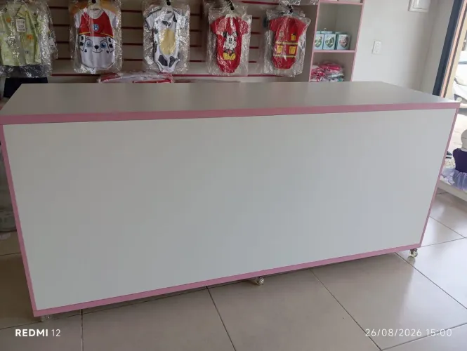Móveis para loja
