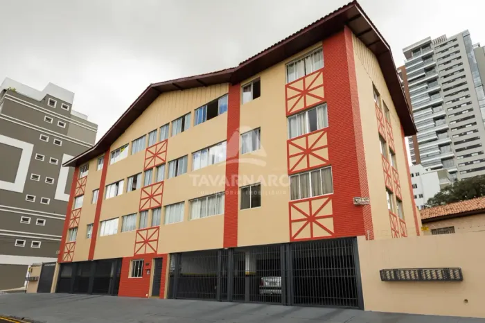 Apartamento com 02 Dormitórios na Vila Estrela!