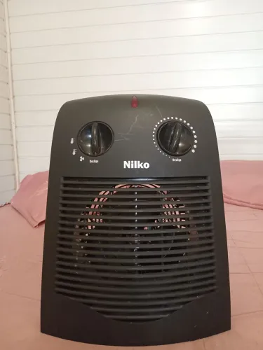 Vendo ventilador e aquecedor da Nilko 110 valor 200 reais