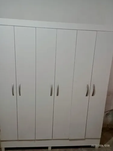 Quarda roupa solteiro