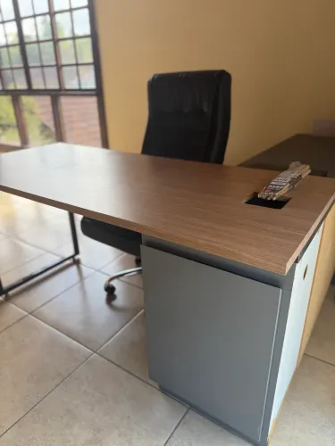 Mesa para escritório 