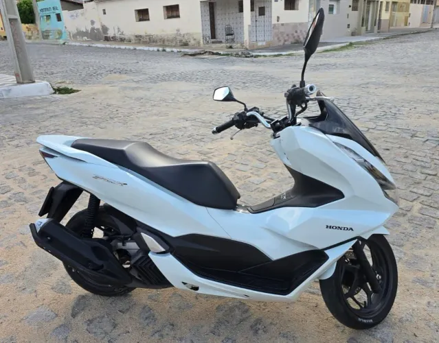PCX 160