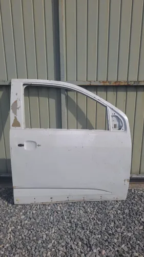 S10 - Porta dianteira direita - 2013 a 2024