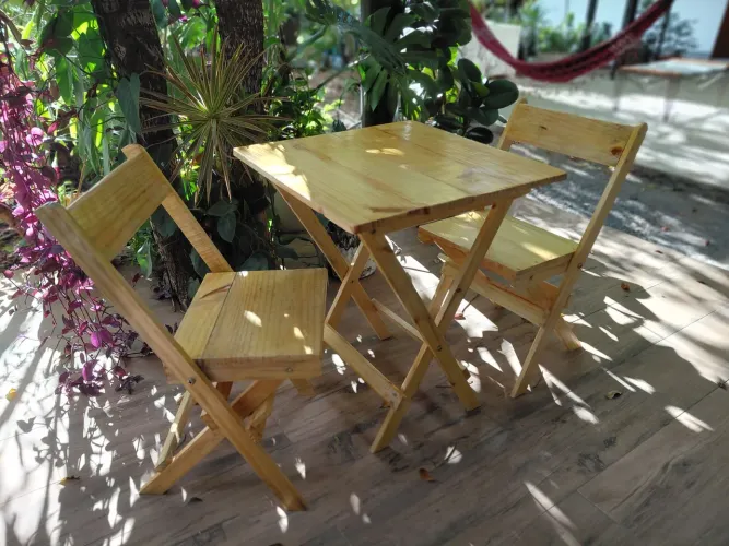 ? Mesa Bistrô Artesanal com 2 Cadeiras ?